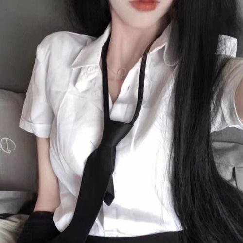 像恶魔的女人